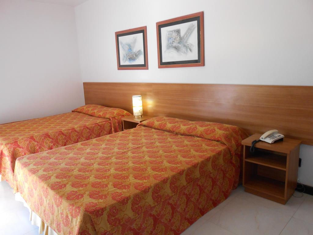 Happy Hotel Girassol Porto Seguro Kamer foto