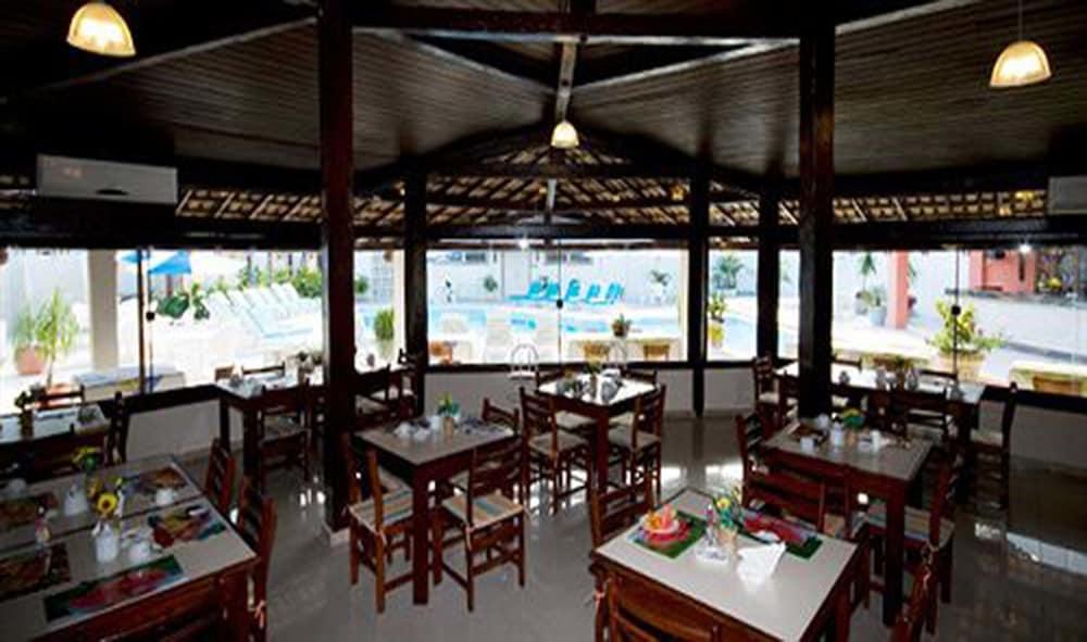 Happy Hotel Girassol Porto Seguro Buitenkant foto