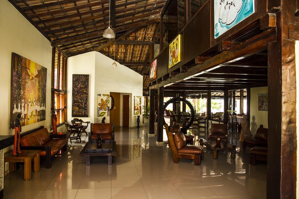 Happy Hotel Girassol Porto Seguro Buitenkant foto
