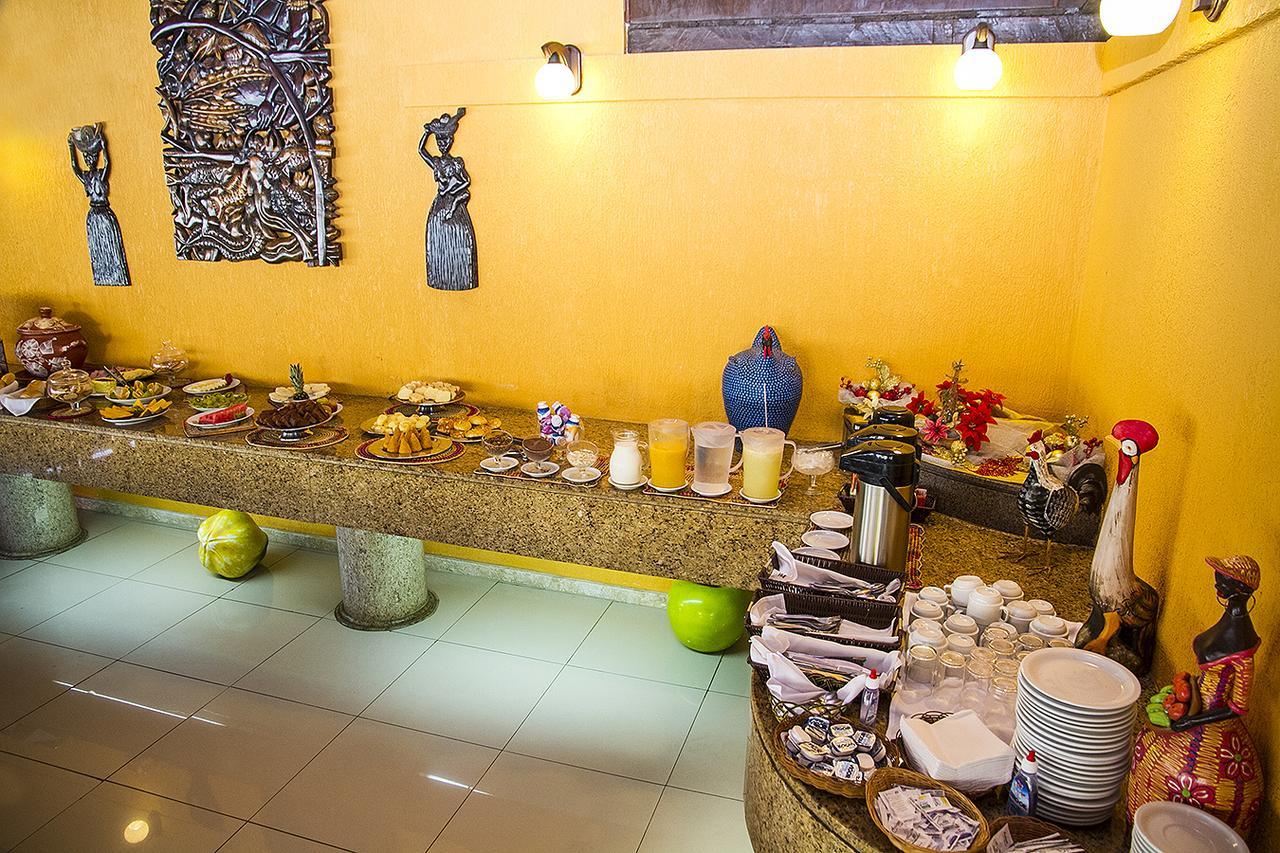 Happy Hotel Girassol Porto Seguro Buitenkant foto